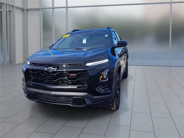 new 2025 Chevrolet Equinox car, priced at $34,002