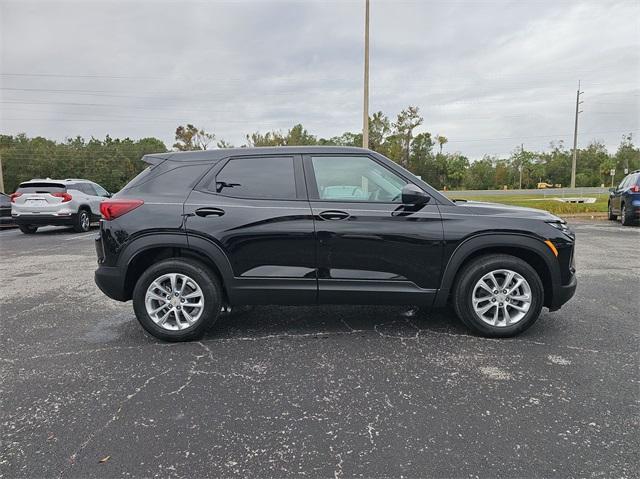 new 2025 Chevrolet TrailBlazer car, priced at $25,423