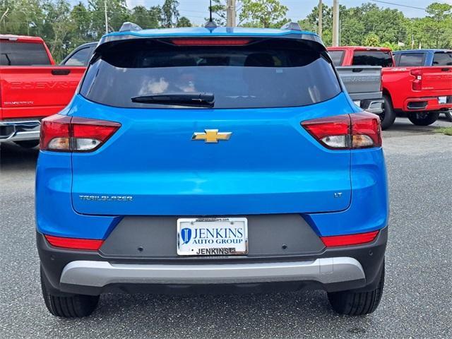 new 2025 Chevrolet TrailBlazer car, priced at $30,551