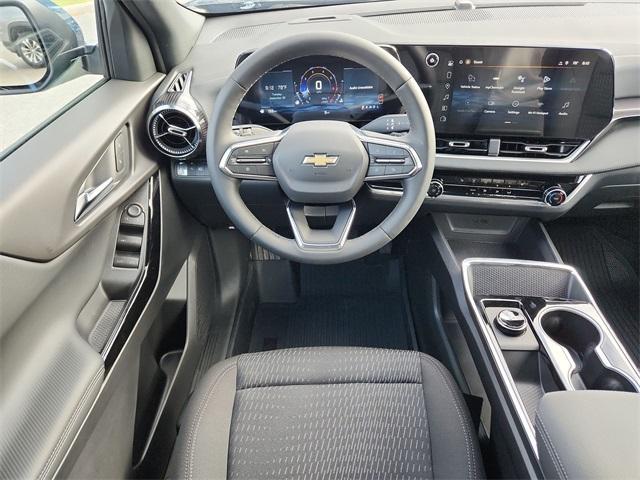 new 2026 Chevrolet Equinox car, priced at $29,275