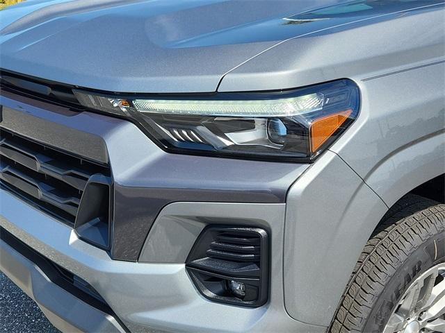 new 2026 Chevrolet Colorado car, priced at $42,034