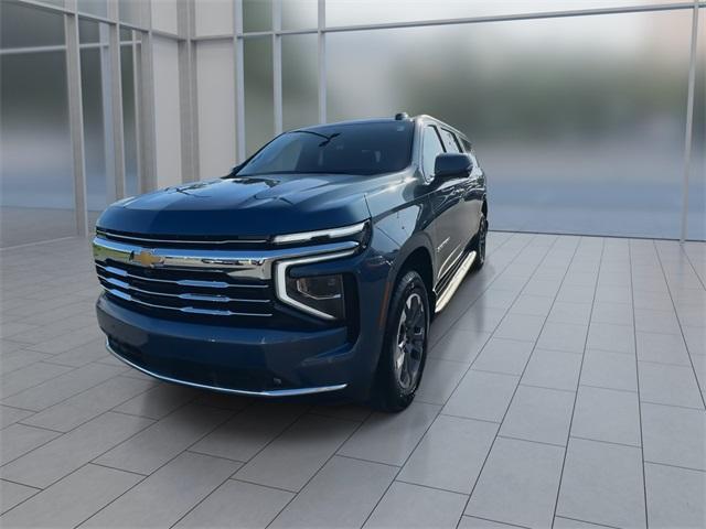 new 2025 Chevrolet Suburban car, priced at $73,902