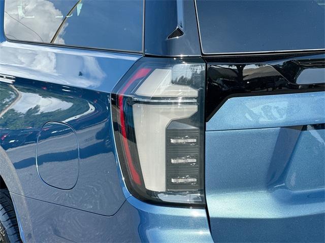 new 2025 Chevrolet Suburban car, priced at $73,902