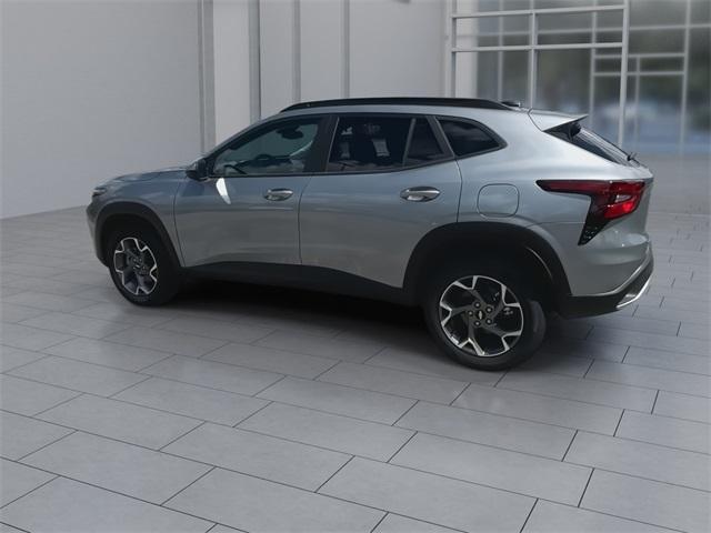 new 2025 Chevrolet Trax car, priced at $24,237