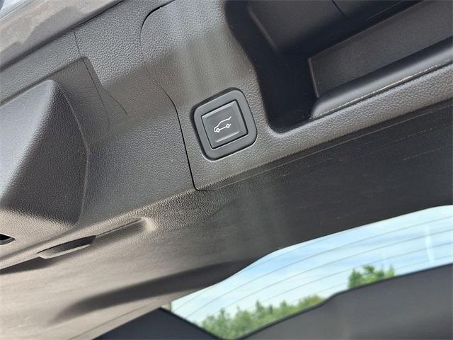 used 2021 GMC Acadia car, priced at $25,477