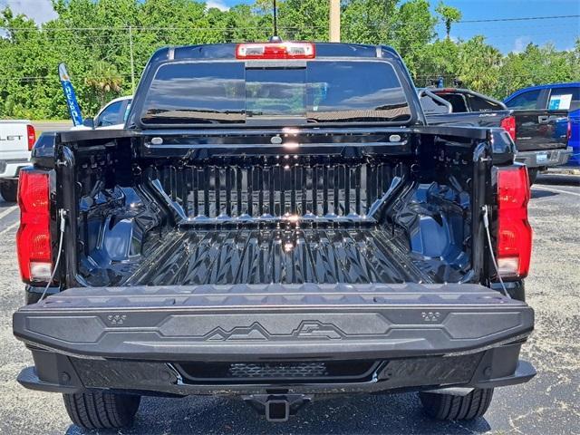 new 2024 Chevrolet Colorado car, priced at $42,070