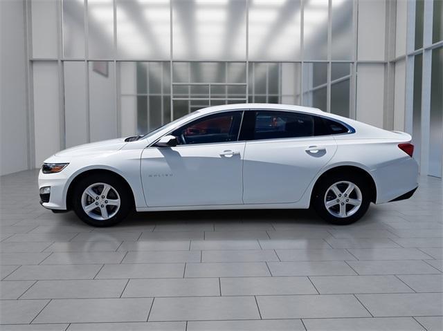 new 2025 Chevrolet Malibu car, priced at $26,725