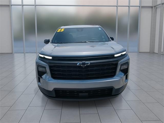 new 2025 Chevrolet Traverse car, priced at $45,019