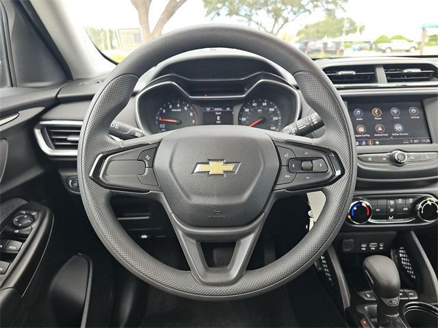 used 2022 Chevrolet TrailBlazer car, priced at $21,977