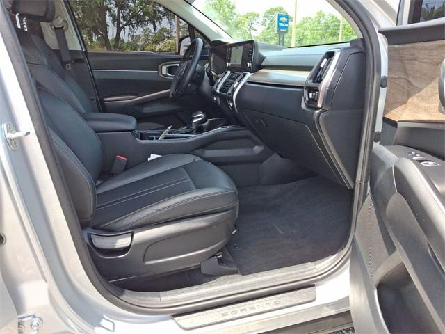 used 2022 Kia Sorento car, priced at $25,277