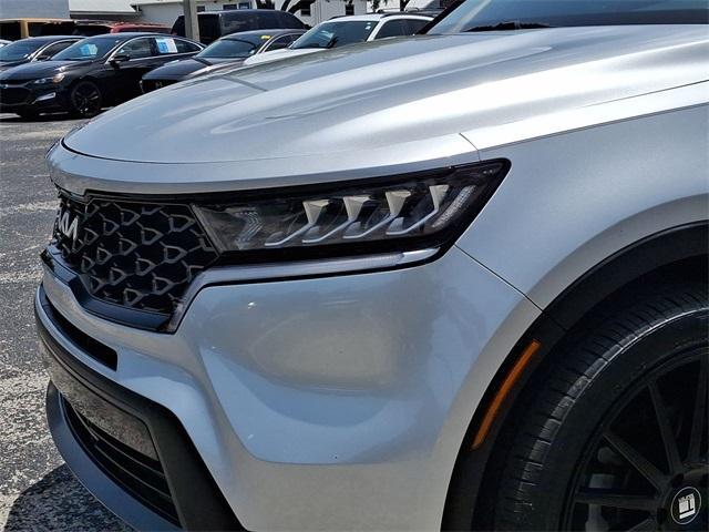 used 2022 Kia Sorento car, priced at $25,277
