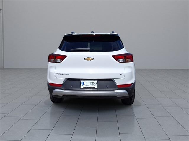 used 2025 Chevrolet TrailBlazer car, priced at $24,277