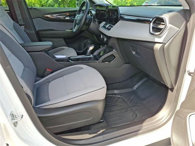 used 2025 Chevrolet TrailBlazer car, priced at $24,277