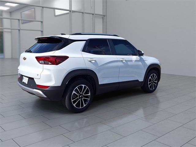 used 2025 Chevrolet TrailBlazer car, priced at $24,277