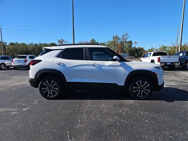 new 2025 Chevrolet TrailBlazer car, priced at $33,487