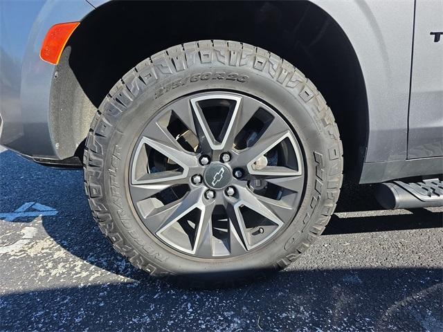used 2022 Chevrolet Tahoe car, priced at $47,277