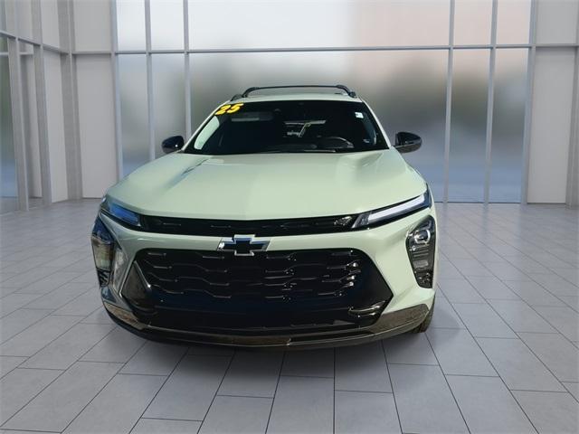 used 2025 Chevrolet Trax car, priced at $23,977