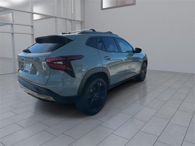 used 2025 Chevrolet Trax car, priced at $23,977