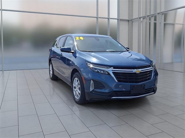 used 2024 Chevrolet Equinox car, priced at $22,977
