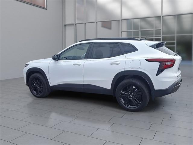 new 2025 Chevrolet Trax car, priced at $26,369
