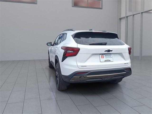 new 2025 Chevrolet Trax car, priced at $26,369