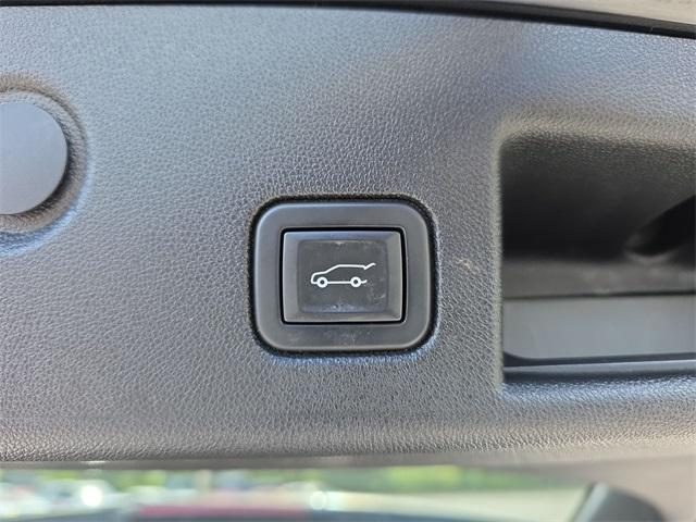 used 2020 Chevrolet Equinox car, priced at $18,977