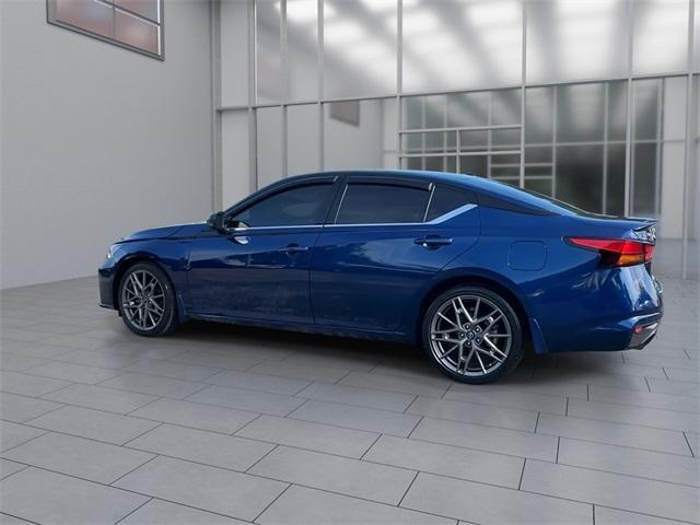 used 2023 Nissan Altima car, priced at $24,977