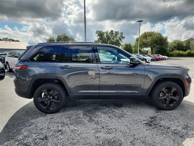 used 2023 Jeep Grand Cherokee car, priced at $30,977