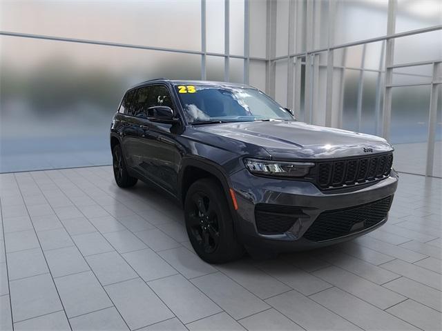 used 2023 Jeep Grand Cherokee car, priced at $30,977