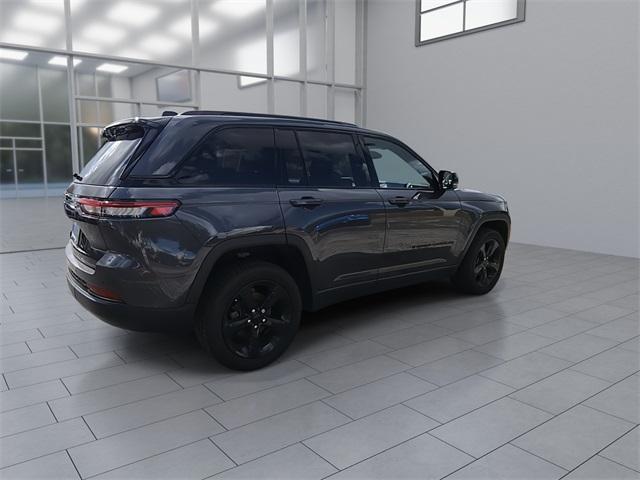 used 2023 Jeep Grand Cherokee car, priced at $30,977