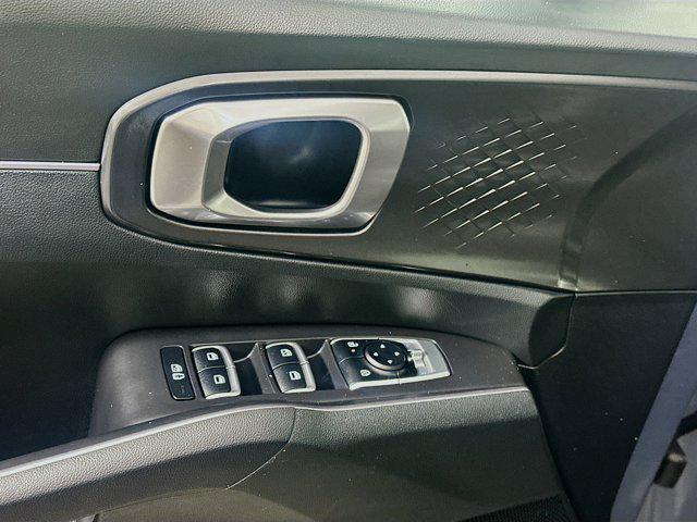 used 2024 Kia Sorento car, priced at $24,797