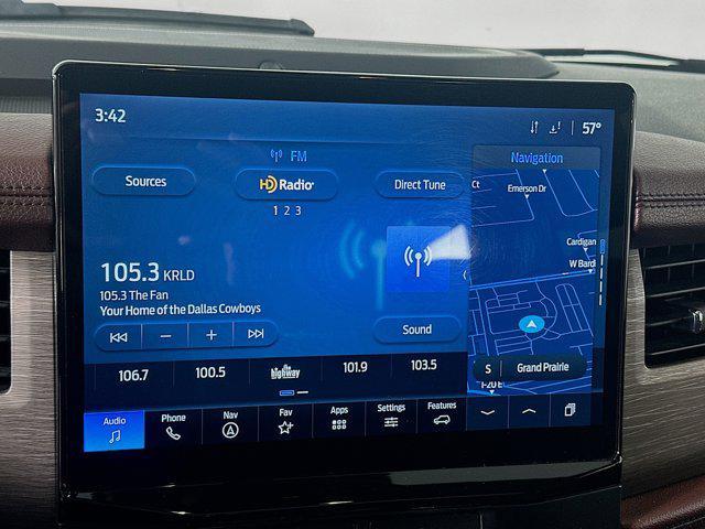 used 2024 Ford Expedition car, priced at $43,487