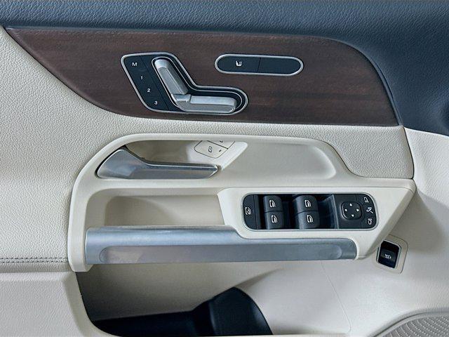 used 2022 Mercedes-Benz GLB 250 car, priced at $28,397