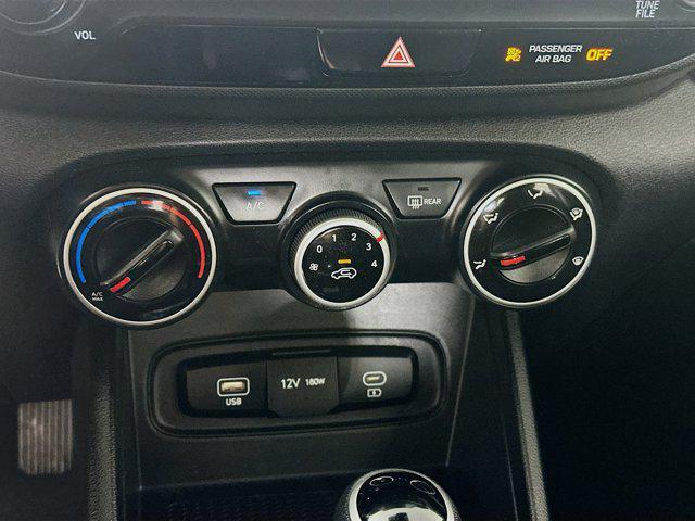 used 2024 Hyundai Venue car, priced at $18,397