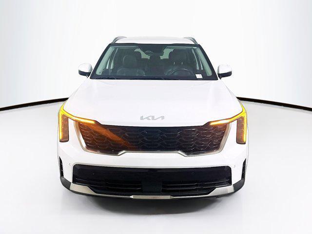 used 2024 Kia Sorento car, priced at $27,797