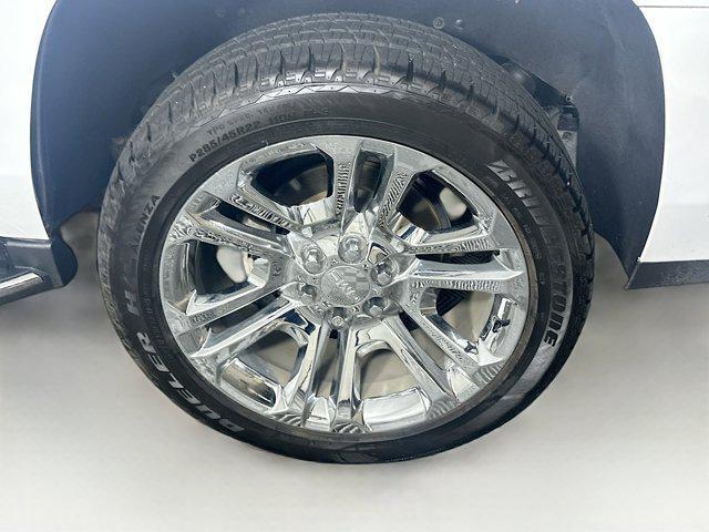 used 2019 GMC Yukon car, priced at $39,999