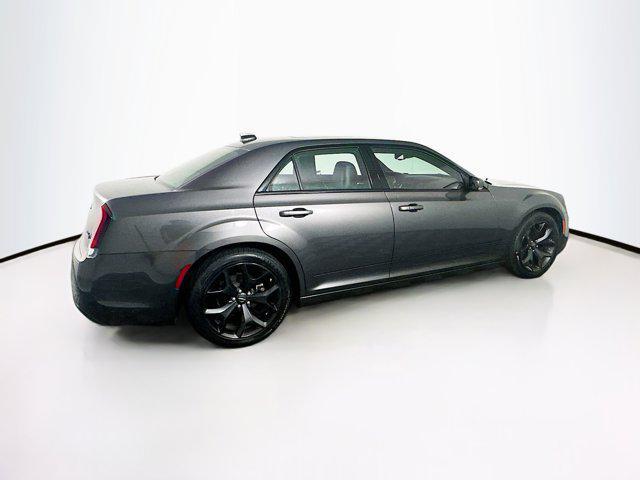 used 2022 Chrysler 300 car, priced at $24,989