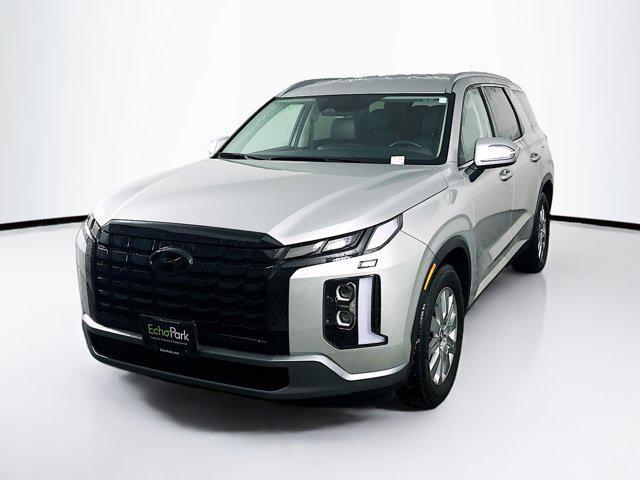 used 2024 Hyundai Palisade car, priced at $32,989