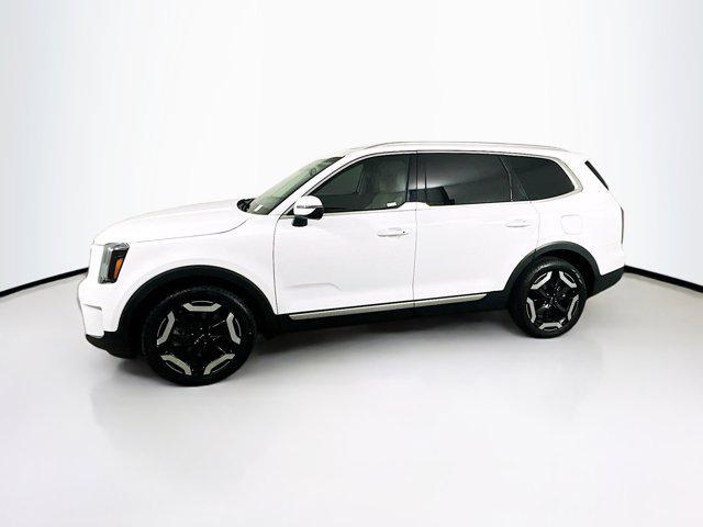 used 2023 Kia Telluride car, priced at $32,989