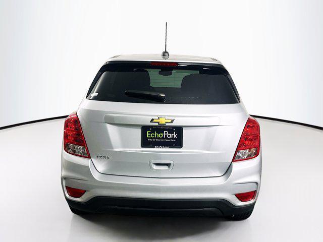 used 2022 Chevrolet Trax car, priced at $15,496