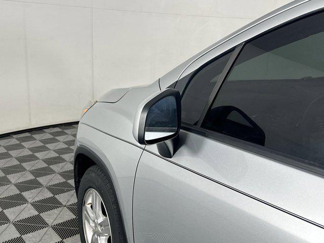used 2022 Chevrolet Trax car, priced at $15,496