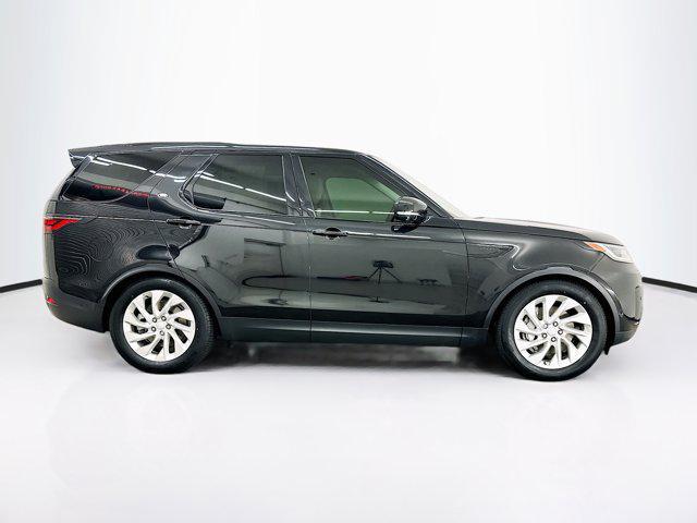 used 2021 Land Rover Discovery car, priced at $33,289