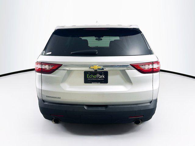 used 2020 Chevrolet Traverse car, priced at $22,987