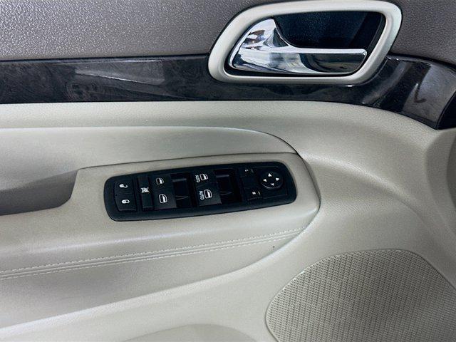 used 2013 Jeep Grand Cherokee car, priced at $10,996