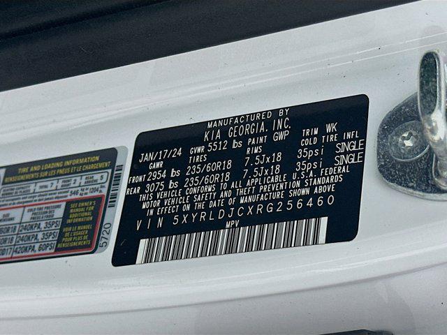 used 2024 Kia Sorento car, priced at $28,297