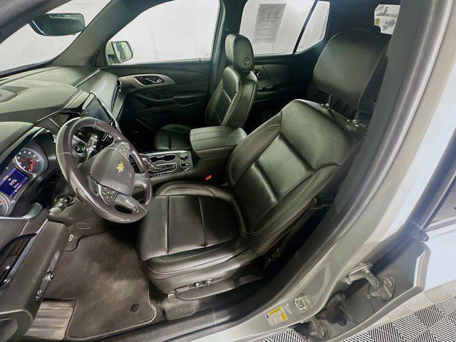used 2022 Chevrolet Traverse car, priced at $22,187