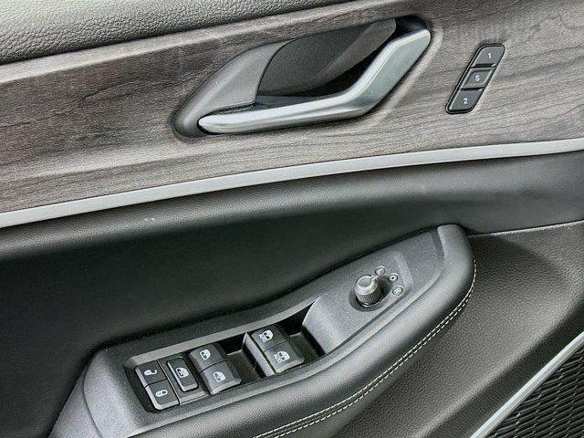 used 2022 Jeep Grand Cherokee car, priced at $27,997