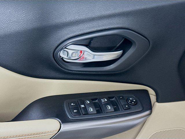 used 2020 Jeep Cherokee car, priced at $15,496