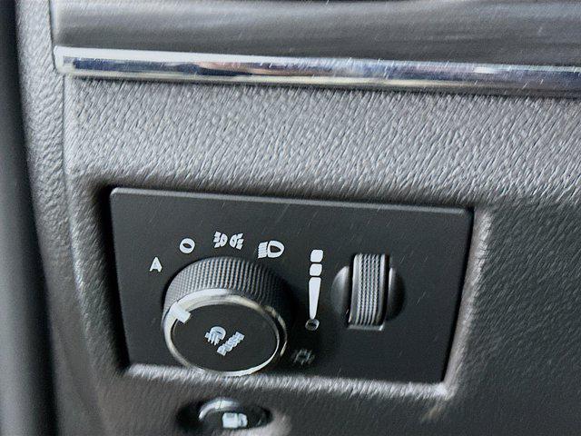 used 2019 Jeep Grand Cherokee car, priced at $17,987