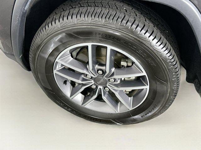 used 2019 Jeep Grand Cherokee car, priced at $17,987